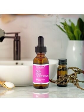 NEW/Sealed dermedicine Dark Spot Corrector + Super Charged Serum